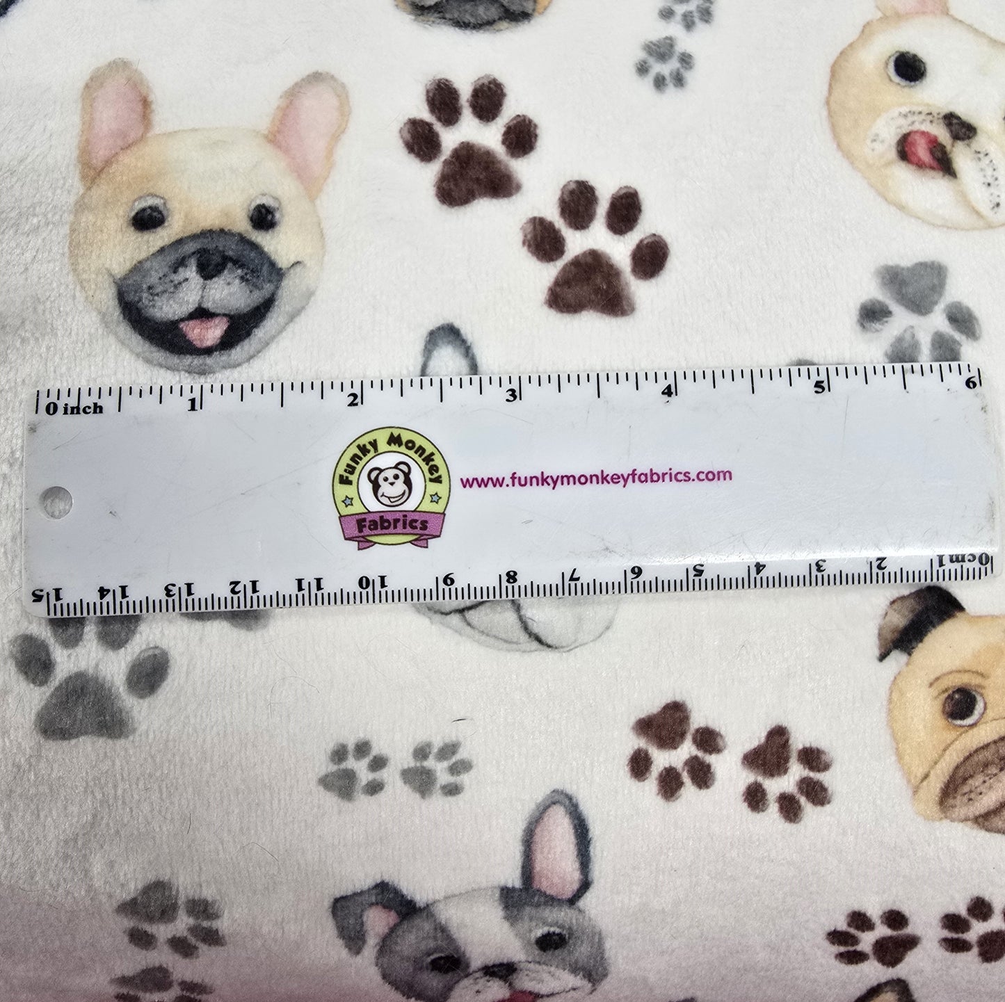 Doggy Daze Cloud Cuddle - Shannon Fabrics Cuddle Minky (CCDOGGYDAZESNOW)