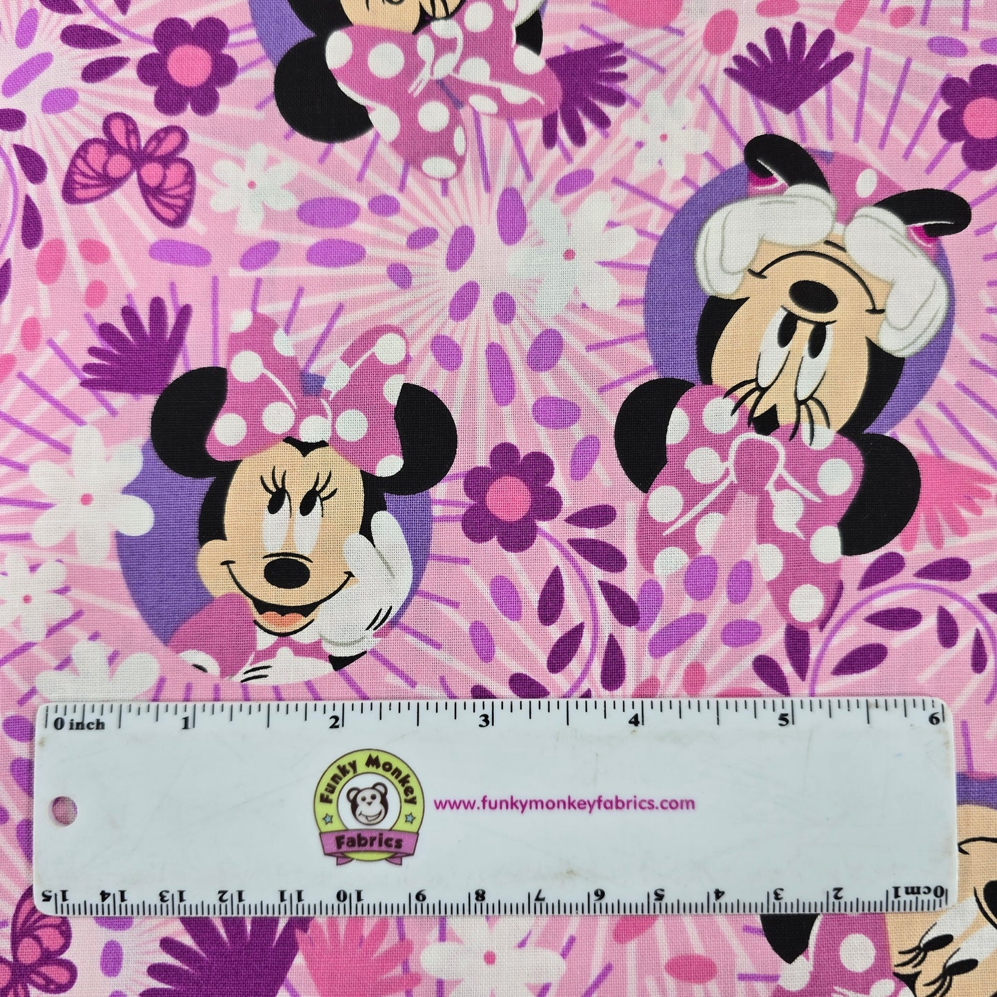 Minnie Pink Icon Badge - Springs Creative Cotton