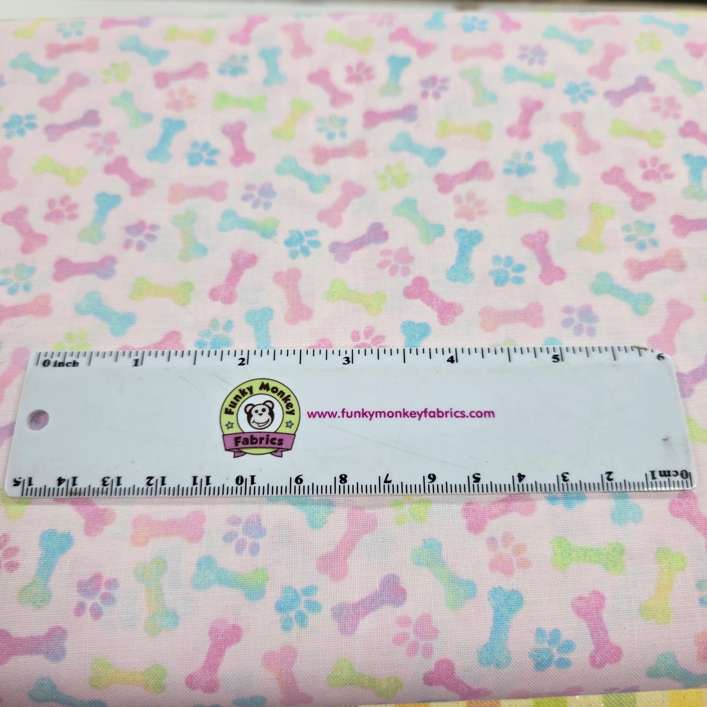 Spring Fling Bones & Paws - Fabric Traditions Cotton