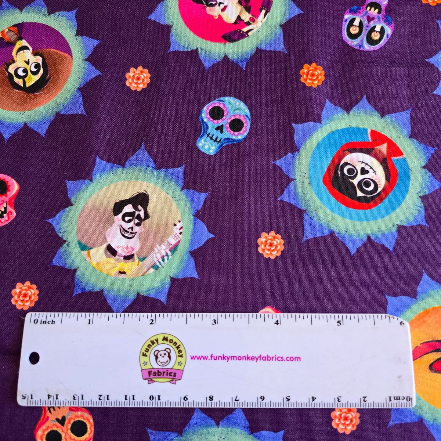 Coco badge Toss - Springs Creative Cotton