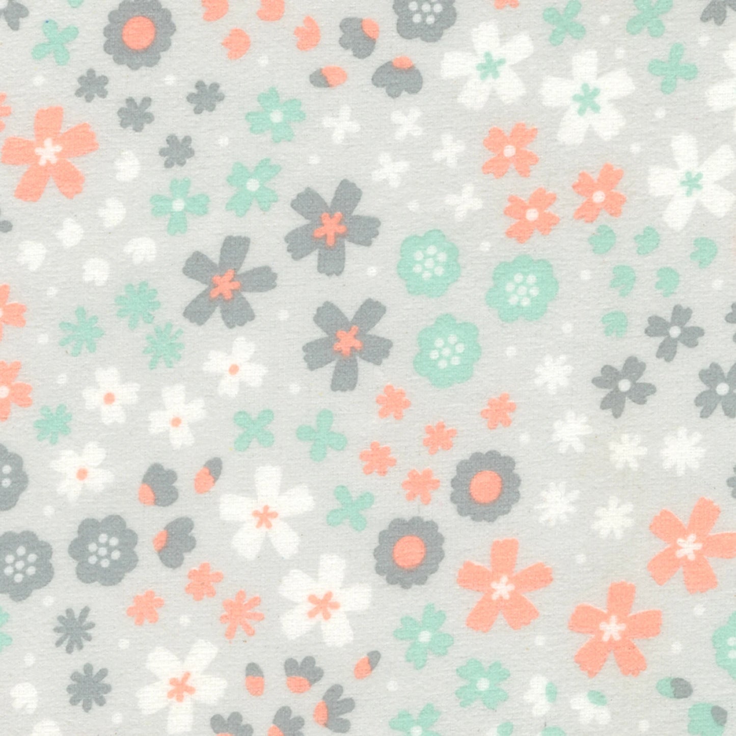 Silver Flowers - Robert Kaufman Flannel