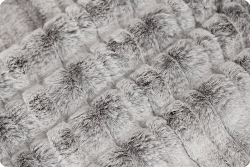 Iced Graphite Vienna - Shannon Fabrics Cuddle Minky (lciviennagraphite)