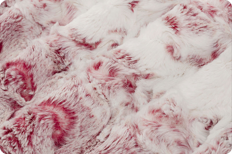 Merlot Snowy Owl - Shannon Fabrics Cuddle Minky (lcsnowyowlmerlot)