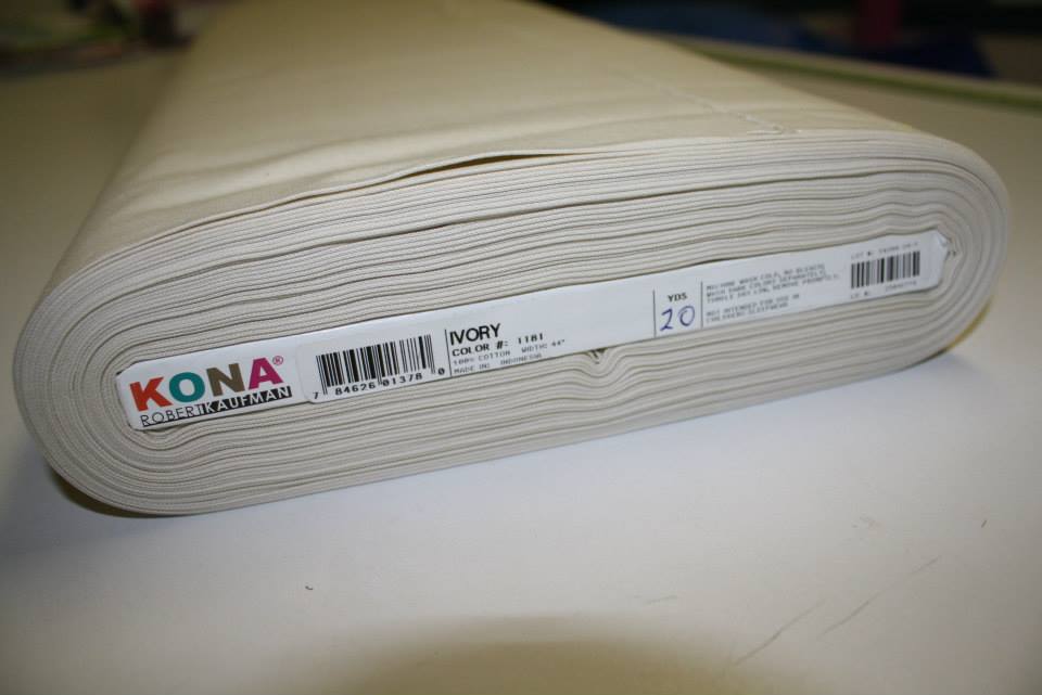 Kona Ivory – Robert Kaufman Cotton (kona1181)