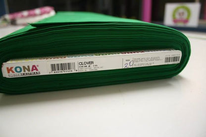 Kona Clover – Robert Kaufman Cotton