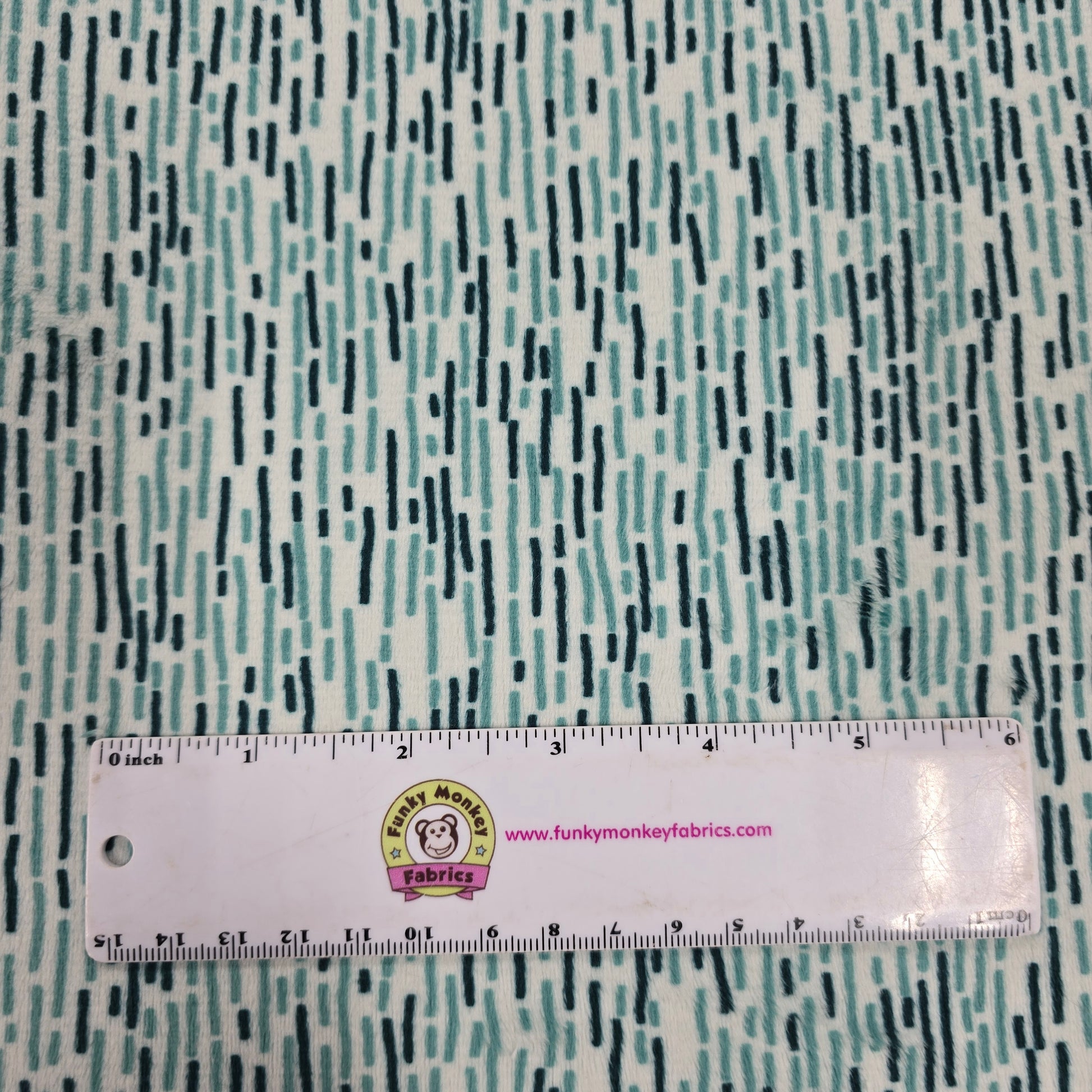 90" Dash Spearmint - Shannon Fabrics Cuddle Minky