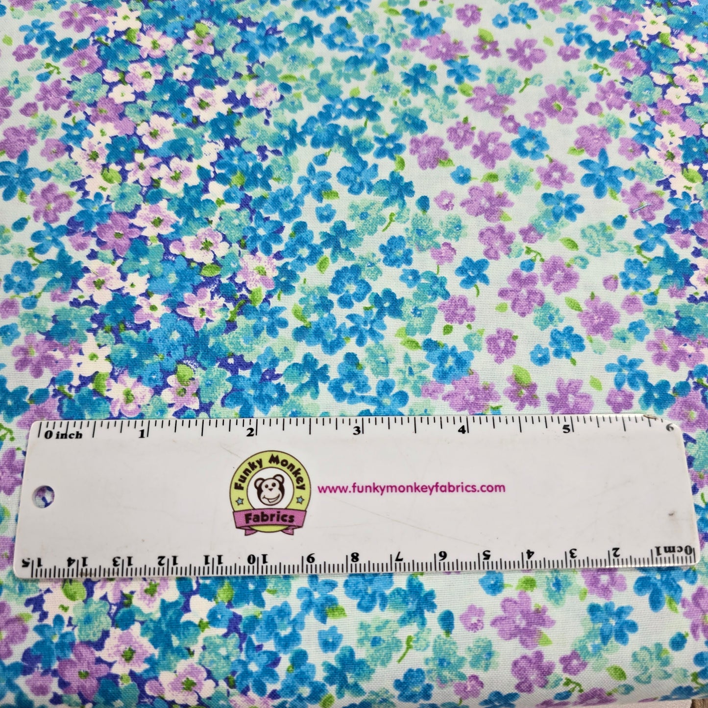 Keepsake Calico Teal - Fabric Traditions Cotton