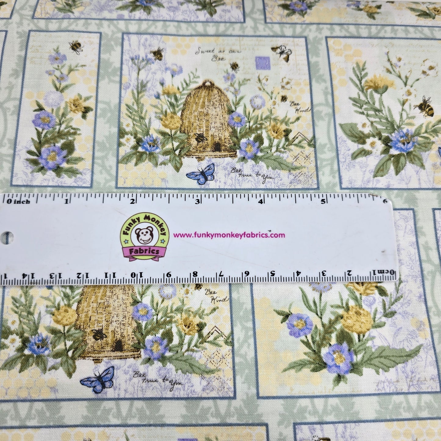 Sweet As Can Bee Patch - Springs Creative Cotton
