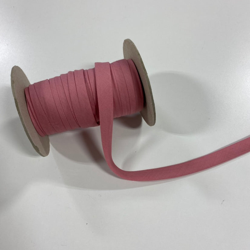 Dusty Pink Double fold Bias Tape