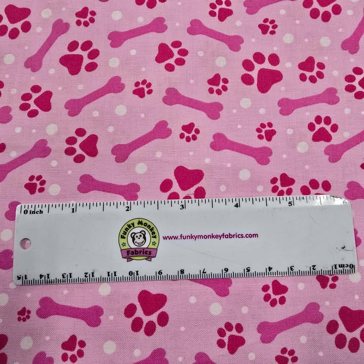 Pink Paws and Bones - David Textiles (DX-4363-4C-10)