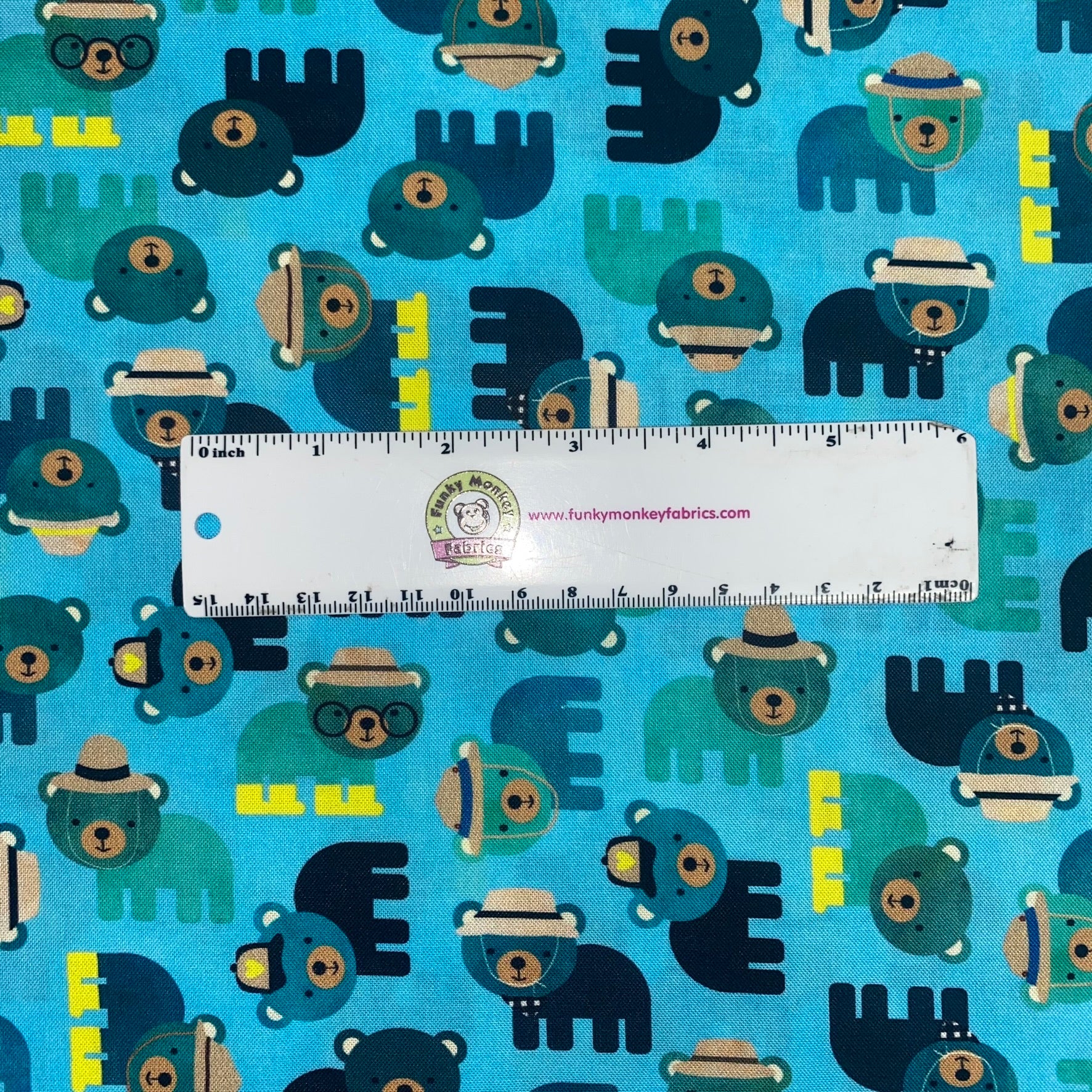 CLEARANCE Lake Campground Critters - Robert Kaufman Cotton