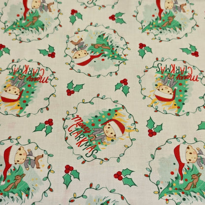 Holly-Day Toss - National Lampoon's Christmas Vacation - Camelot Cotton