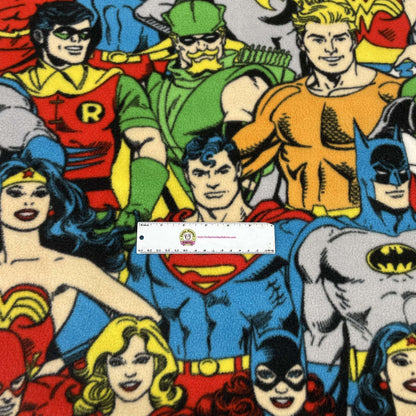 DC Comics Packed Heroes - Camelot Fleece (23400517a-01)