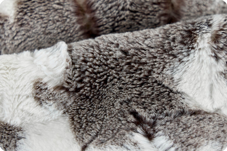 Chocolate Baby Calf Luxe - Shannon Fabrics Minky (LCBABYCALFCHOCOLATE)