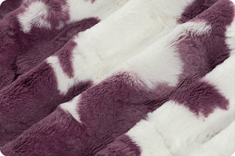 Sugarplum Calf Luxe - Shannon Fabrics Minky