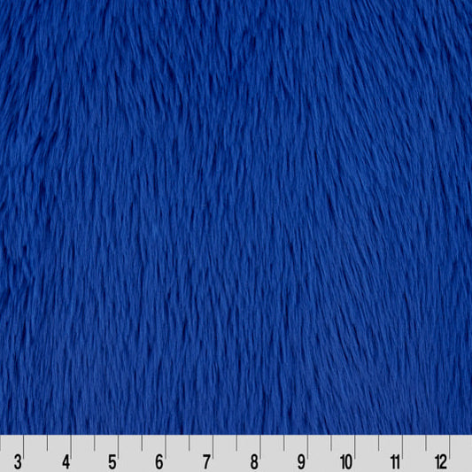 Blue fur texture with a ruler at the bottom for scale