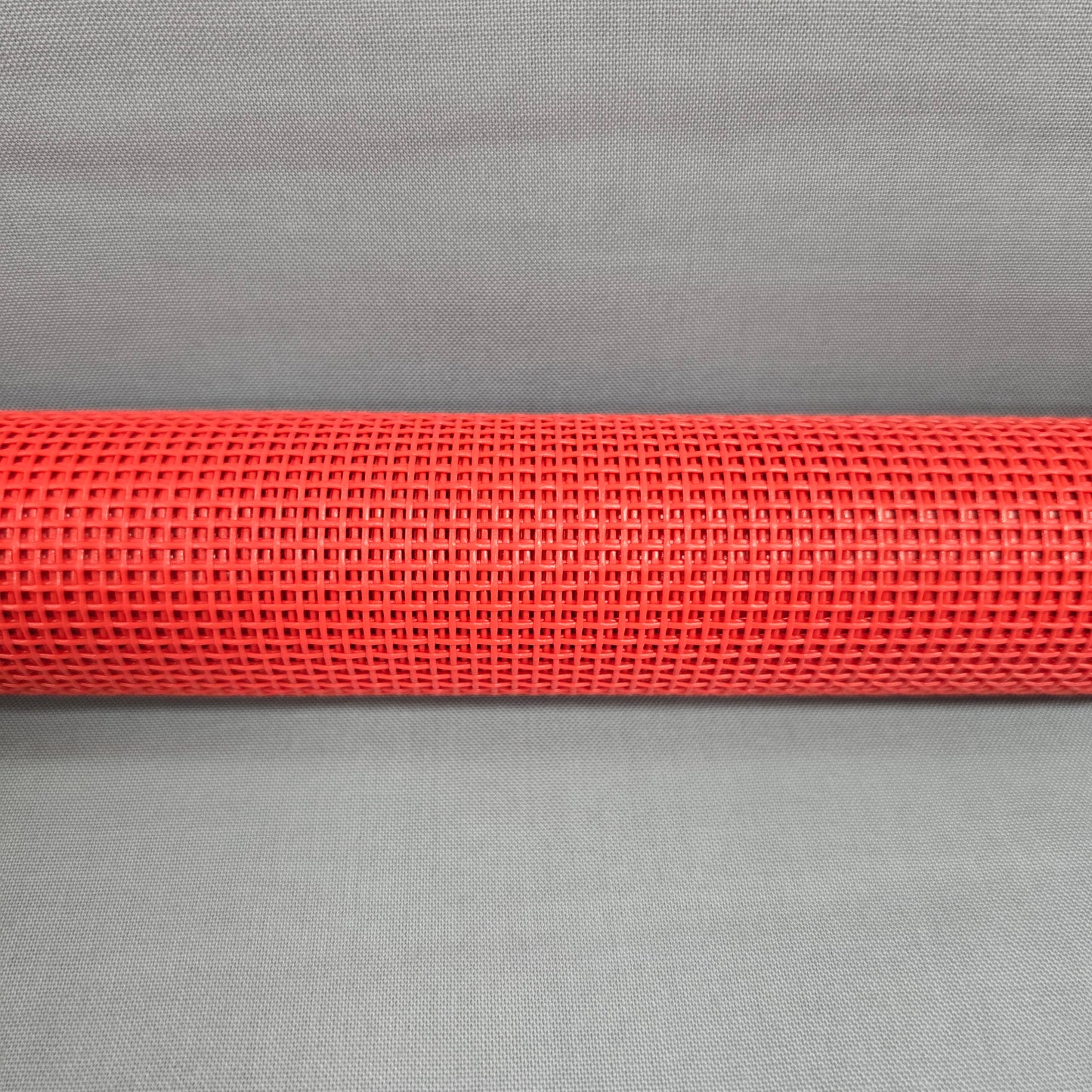 Red - Sew Easy Vinyl Mesh - 18in X 36in